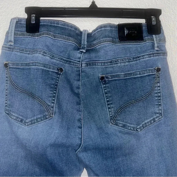 Joseph Ribkoff Denim Medium Blue High-Rise Bootcut Jeans SZ 8/29 - Picture 3 of 8